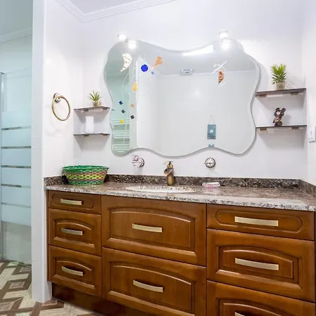 Ibarrangelu Suite