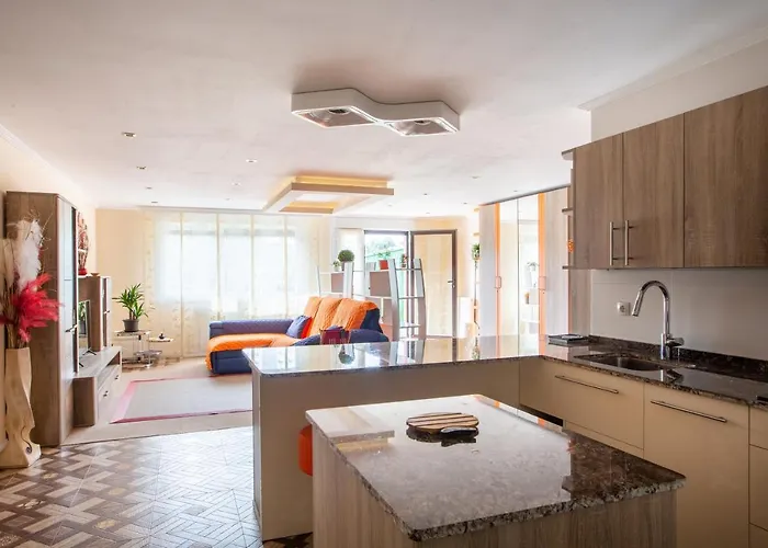 Appartement Ibarrangelu Suite *