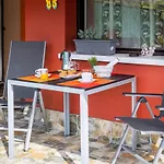 Ibarrangelu Suite شقة *