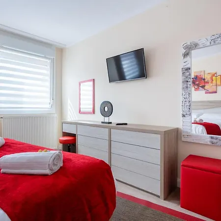 Ibarrangelu Suite Apartmán *
